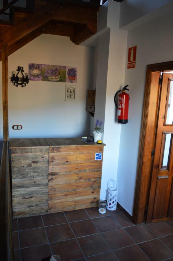 Las Estrebedes Casa Rural Guest House Caminomorisco Eksteriør bilde